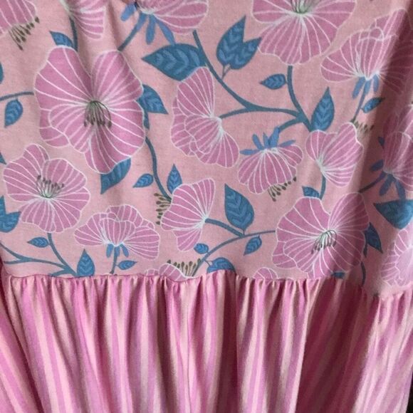 Matilda Jane Top Dream Chasers Sz Medium pink Floral stripe sleeveless - Picture 4 of 5